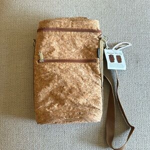 Primeware Inc Insulated Two Bottle Wine Tote With Adjustable‎ Strap 🍷